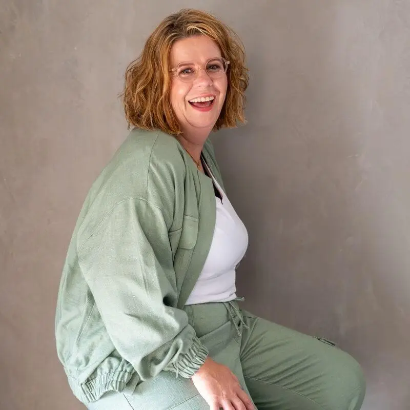 Lidi Ruttenberg, technisch VA gespecialiseerd in emailmarketing & automatiseren voor ondernemende moeders